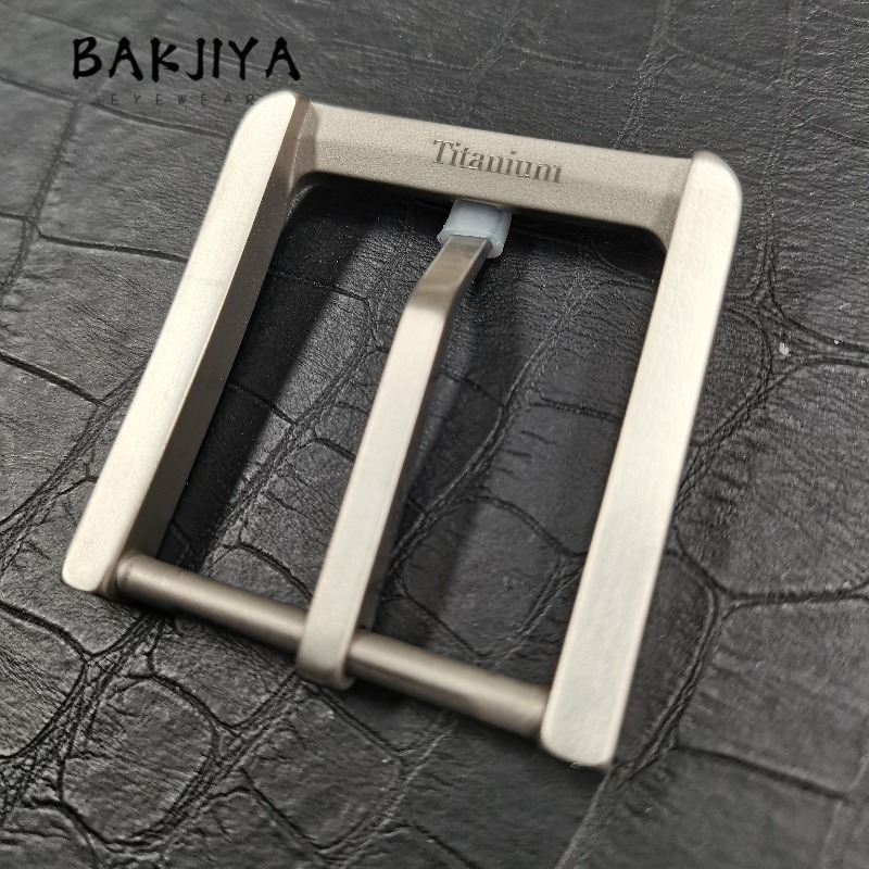 Tuxedo Lapel Pin - TA1 Klamra z czystego tytanu, odporna