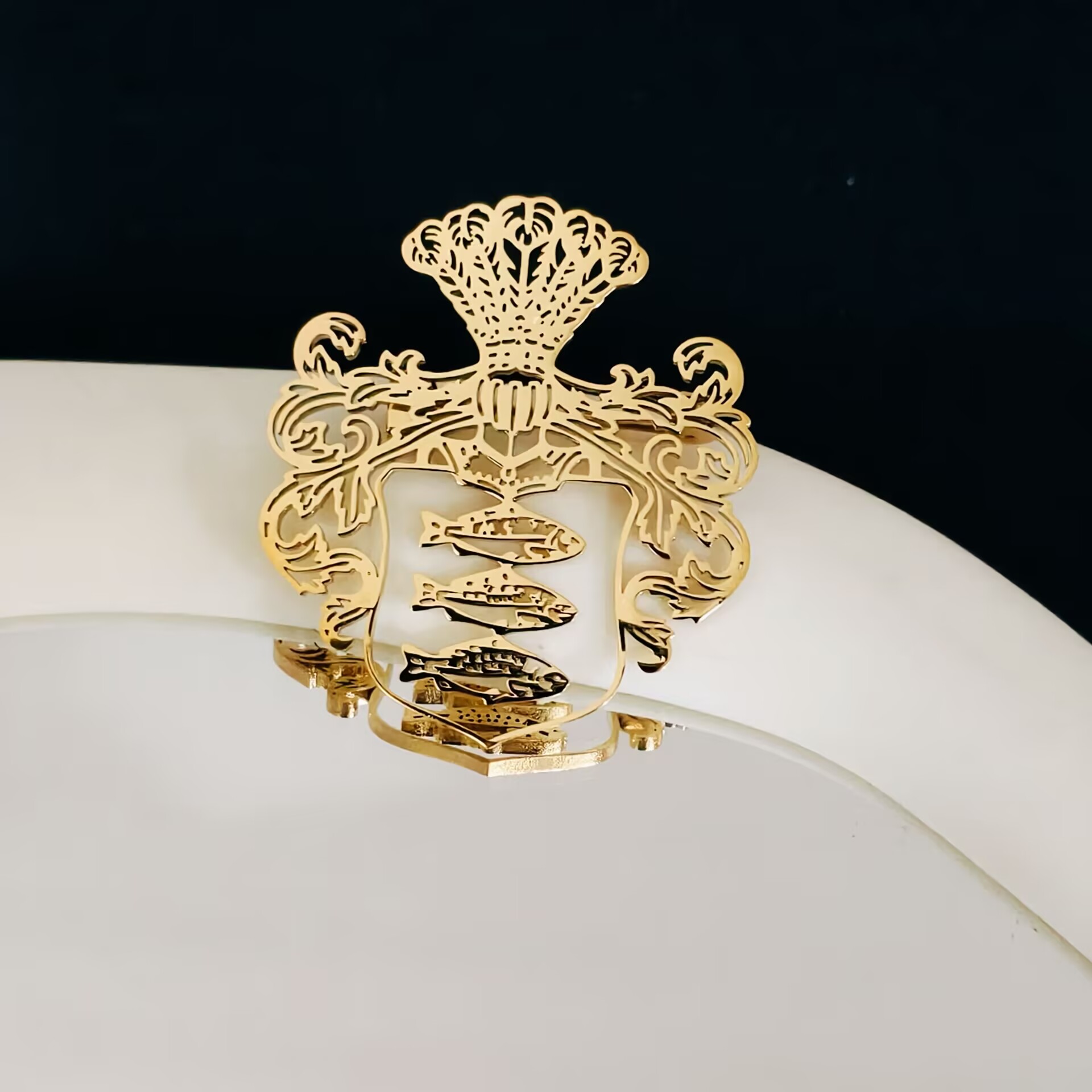 Tuxedo Lapel Pin - Spersonalizowana broszka ze stali nierdzewnej, przypinka