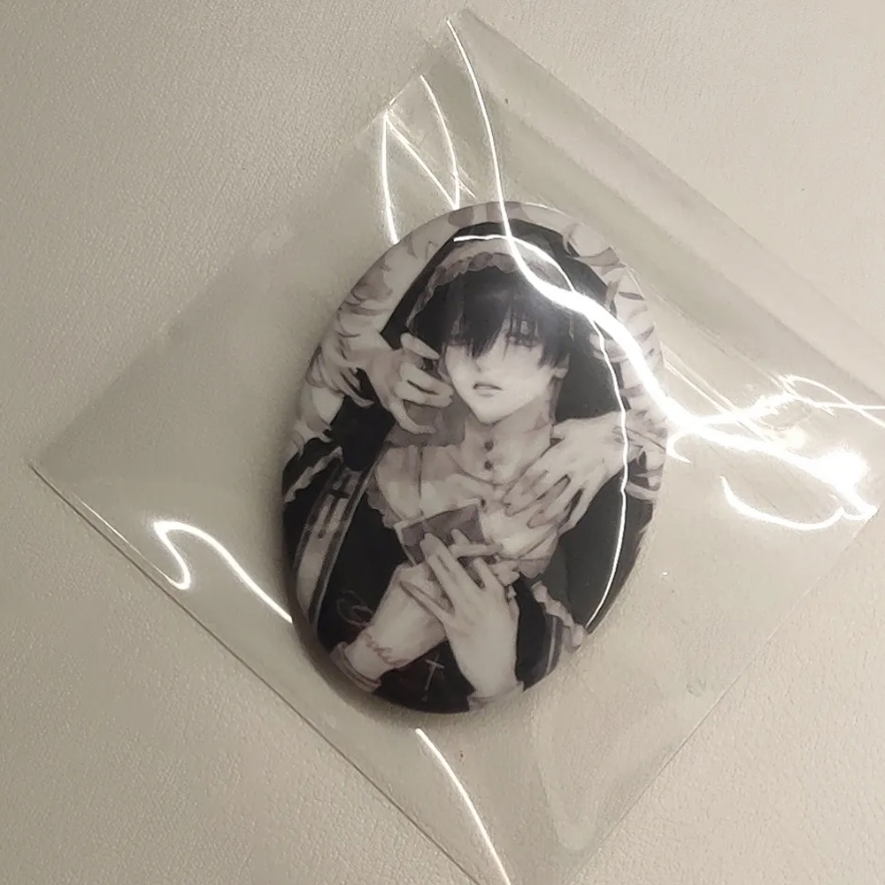 Anime Letni Zegar Czasu Hikaru – Tuxedo Lapel Pin recenzja i cena