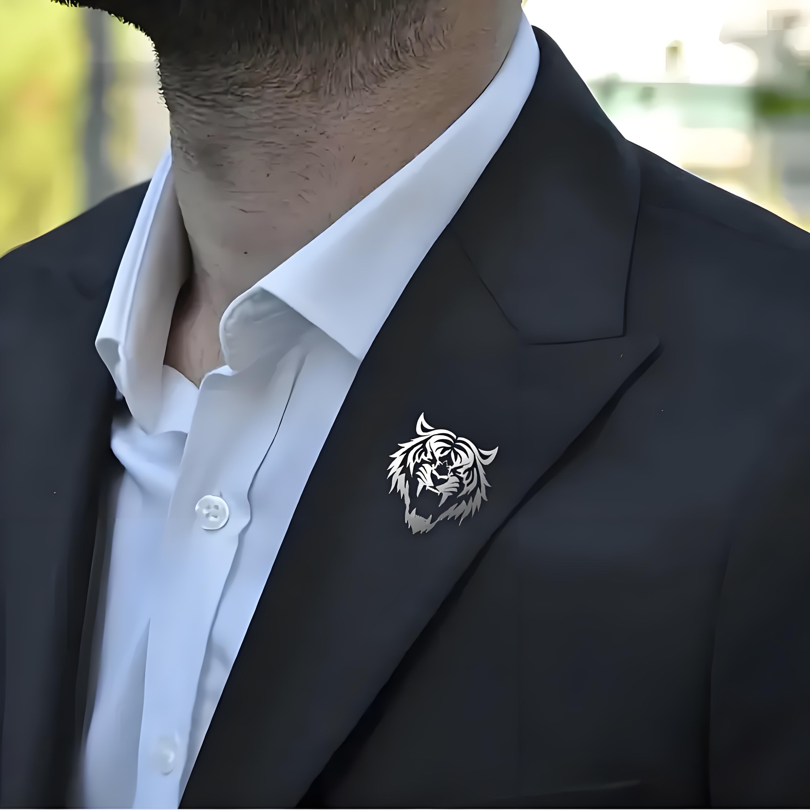 Męska przypinka do klapy ze st – Tuxedo Lapel Pin recenzja i cena